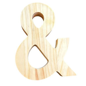 NWT Ampersand And Wood Wooden Sign Wall Hanging Picture